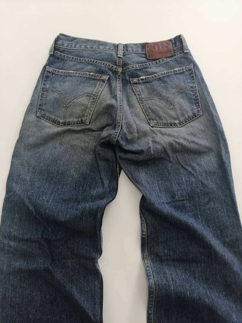 Levi's Vintage Levi's 502 Jeans Light Blue Wash Denim Size US 28 / EU 44 - 4 Thumbnail
