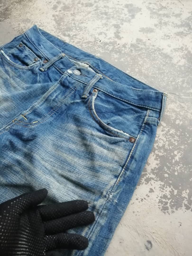 OMNIGOD × Vintage Vintage Light Wash Whiskers Distress Omnigod Redline Jeans Size US 30 / EU 46 - 10 Thumbnail
