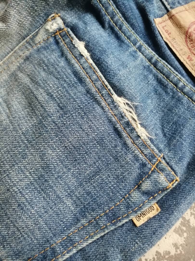 OMNIGOD × Vintage Vintage Light Wash Whiskers Distress Omnigod Redline Jeans Size US 30 / EU 46 - 18 Thumbnail