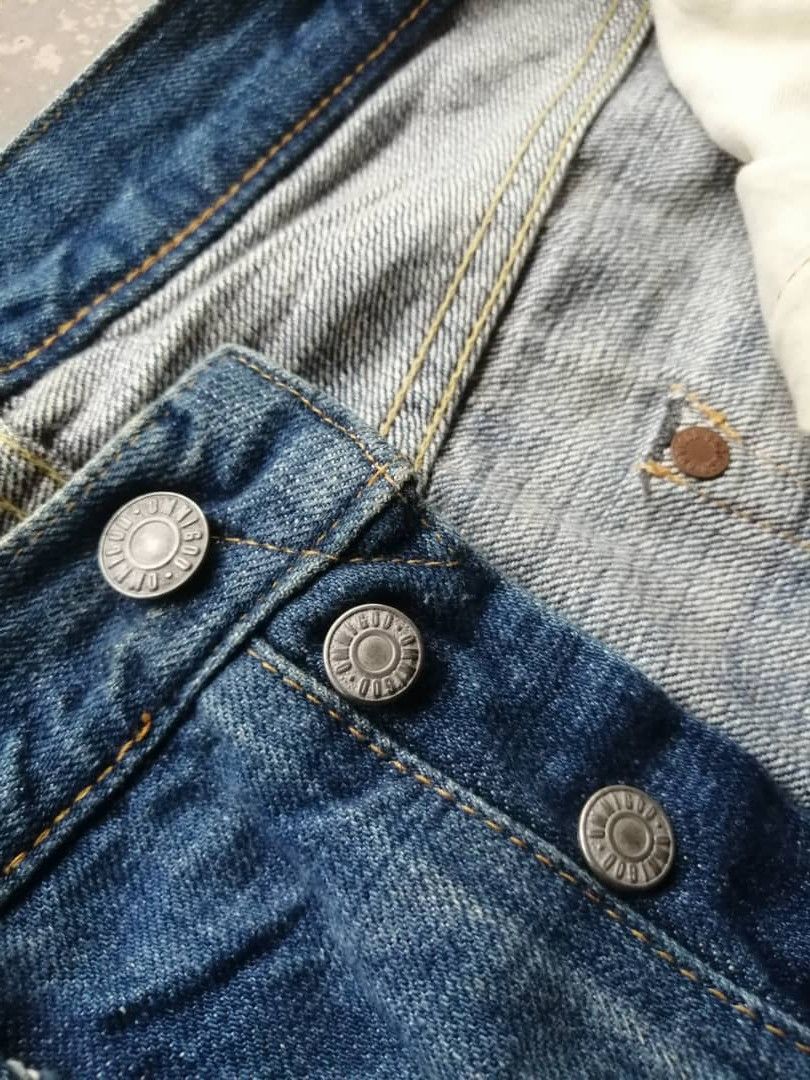 OMNIGOD × Vintage Vintage Light Wash Whiskers Distress Omnigod Redline Jeans Size US 30 / EU 46 - 11 Thumbnail