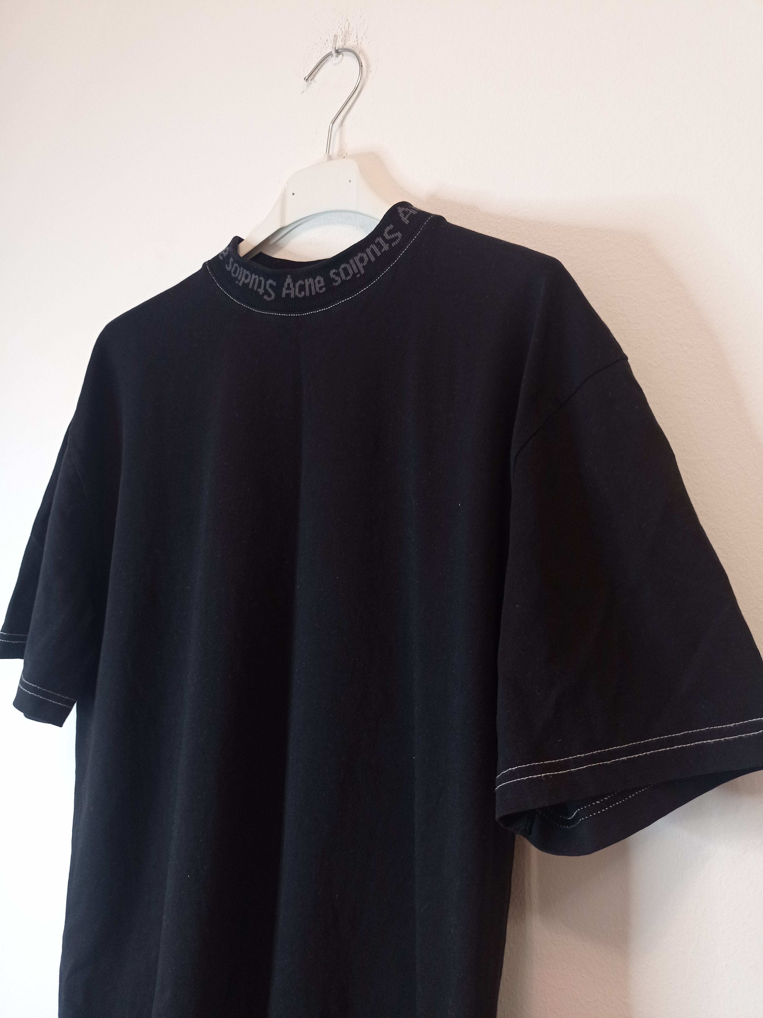 Tシャツ(半袖/袖なし) ACNE - Acne Studios gojina dyed Gojina Dyed Neck Logo Tee by Acne Studios- La Garçonne