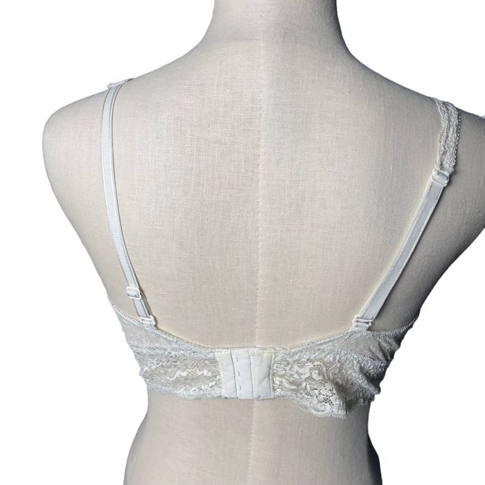 Victoria's Secret Soma White Lace Plunge Bralette size XL Grailed