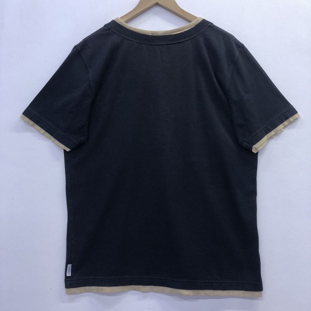 Burberry ‘Burberry Black Label London T-shirt Size US L / EU 52-54 / 3 - 12 Thumbnail