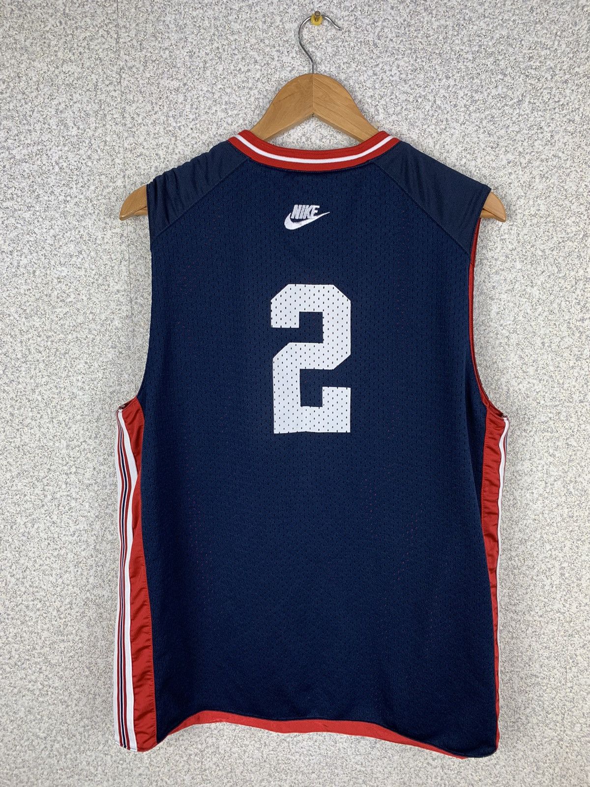 NBA NIKE East 2 Mens M vintage Jersey Red Blue Sleeveless Vest Size US M / EU 48-50 / 2 - 5 Thumbnail