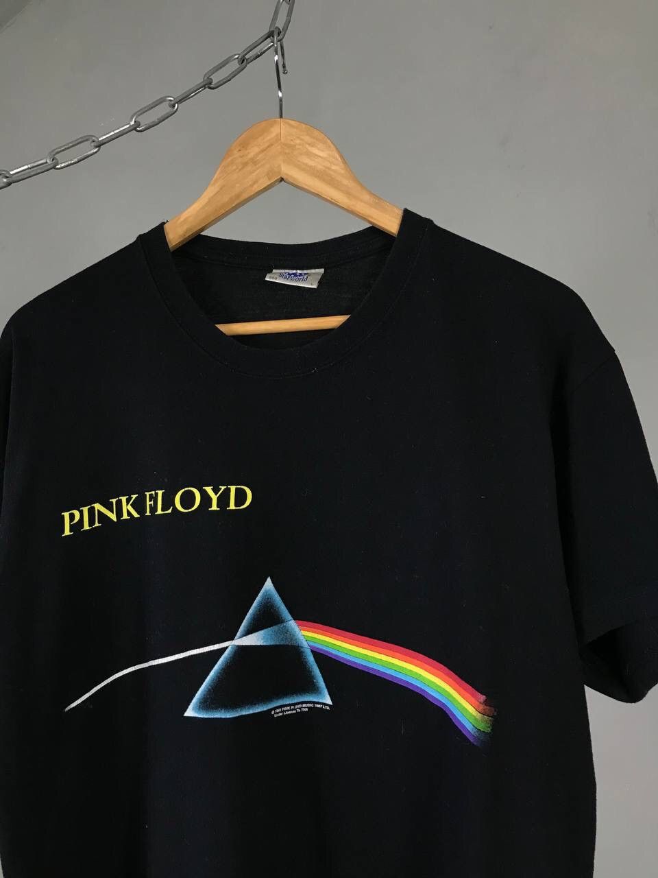 Band Tees Pink Floyd 1992 vintage rock band tee Size US L / EU 52-54 / 3 - 2 Thumbnail