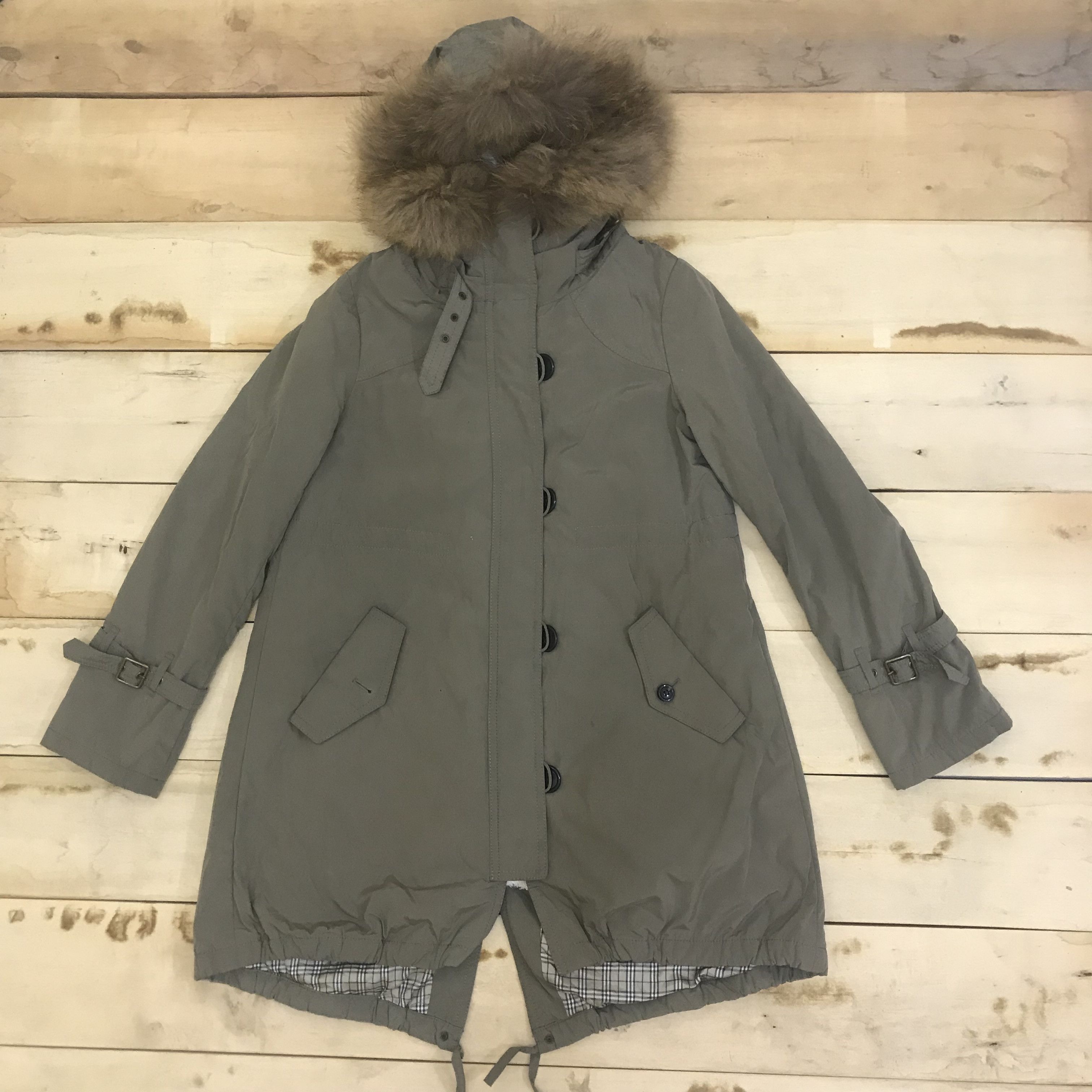 Burberry Z37 BURBERRY LONDON BLUE LABEL SHERPA PARKA JACKET Size XS / US 0-2 / IT 36-38 - 1 Thumbnail