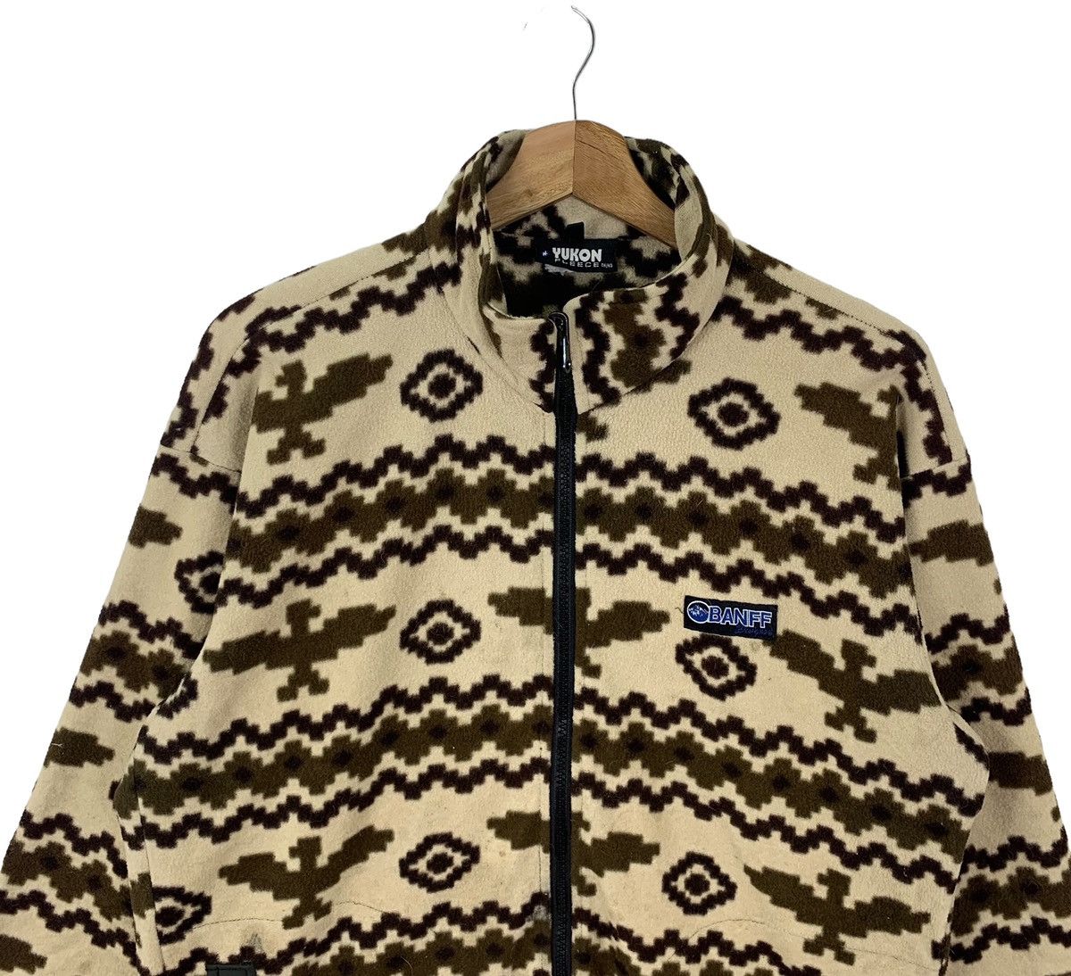 Japanese Brand × Vintage Vintage Banff Canada Fleece Zipper Sweater Size US M / EU 48-50 / 2 - 2 Thumbnail