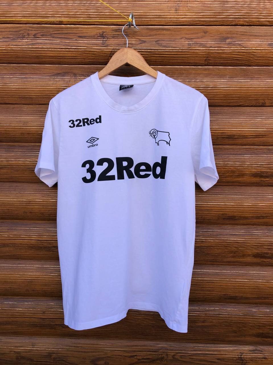Umbro DERBY COUNTY HOME SHIRT FOOTBALL SOCCER JERSEY UMBRO Size US M / EU 48-50 / 2 - 1 Thumbnail