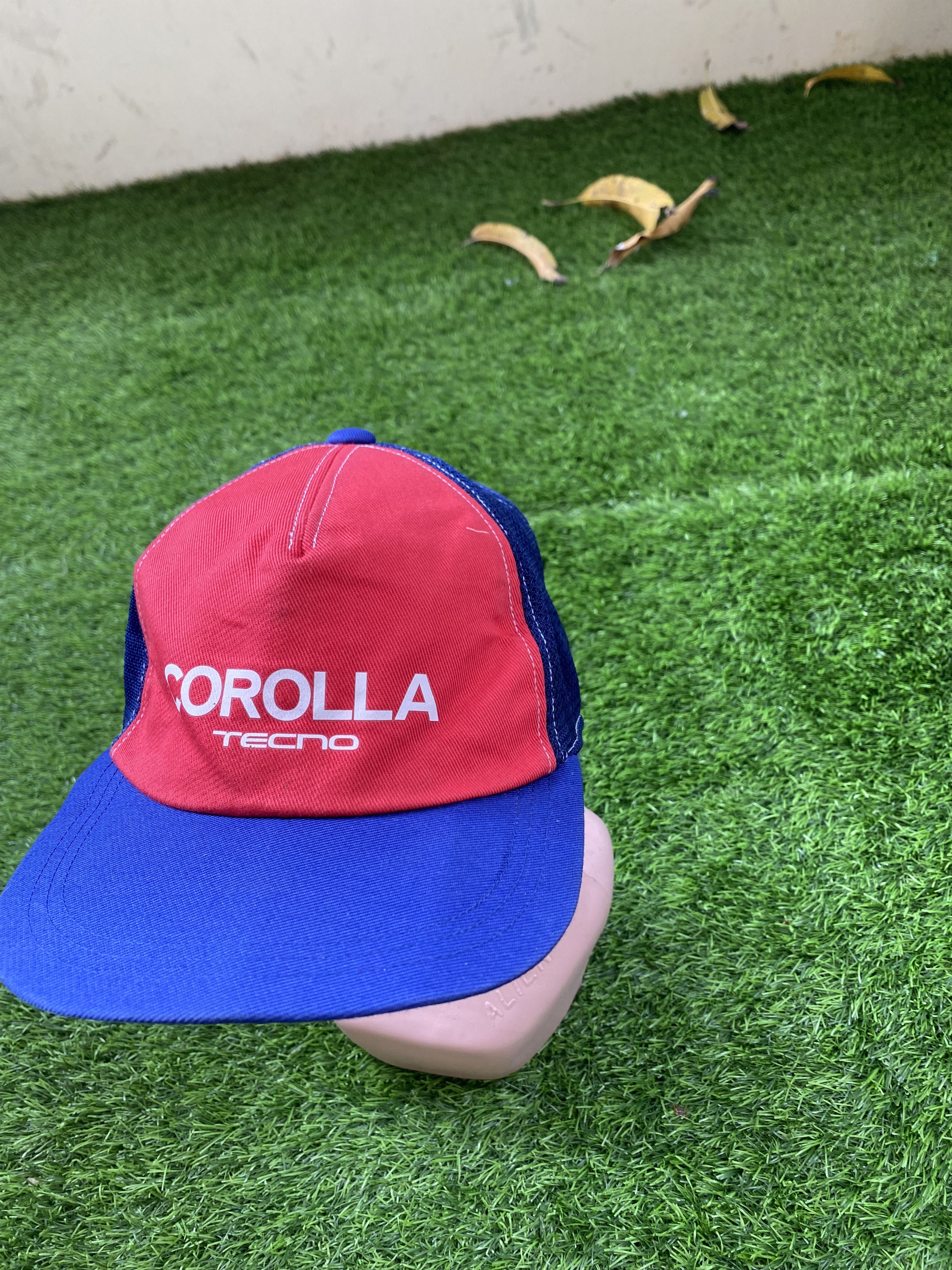 Vintage Toyota Corolla Tecno Cap