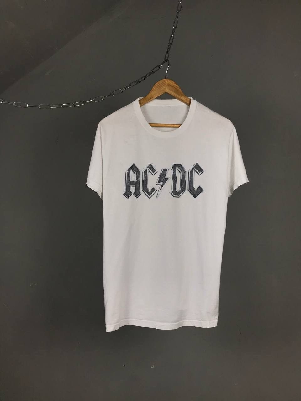 AC/DC × Band Tees × Vintage AC/DC vintage rock band tee Size US S / EU 44-46 / 1 - 1 Thumbnail