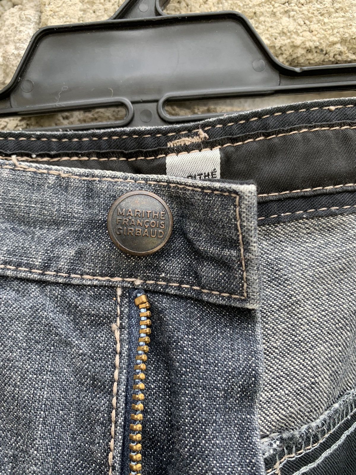 Marithe + Francois Girbaud Marithe Francois Girbaud Denim Pants Size US 33 - 22 Thumbnail
