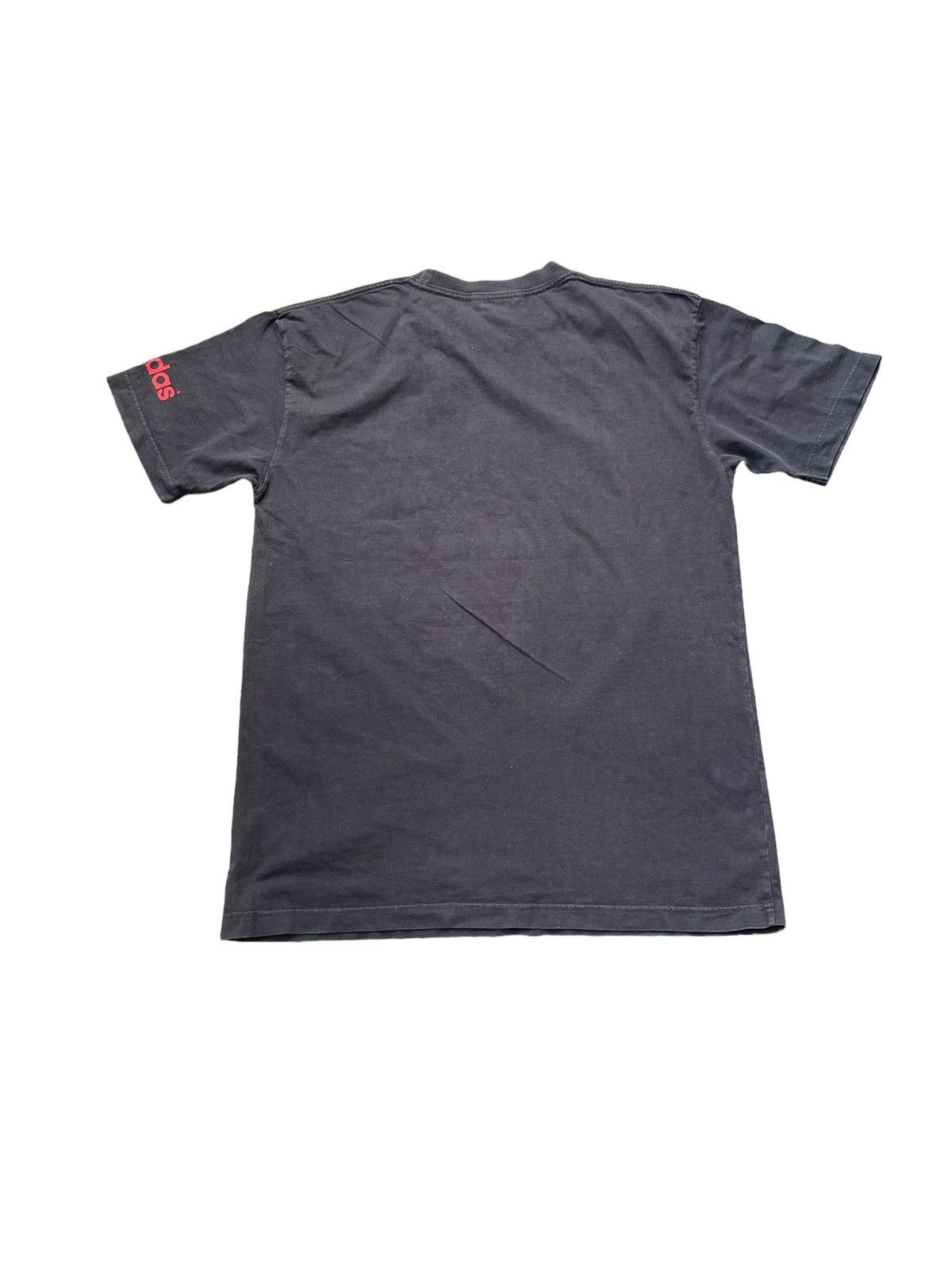 Adidas × Vintage Vintage Adidas Tshirt Size US M / EU 48-50 / 2 - 8 Thumbnail