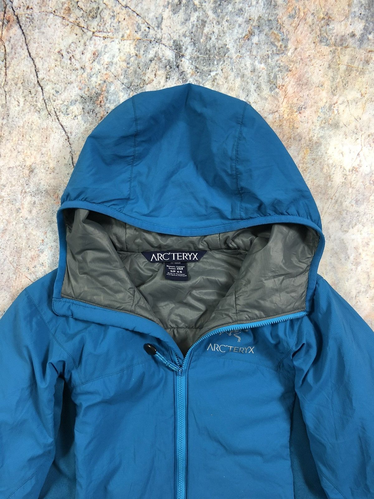 Arc'teryx Arcteryx atom LT womens jacket Size S / US 4 / IT 40 - 3 Thumbnail