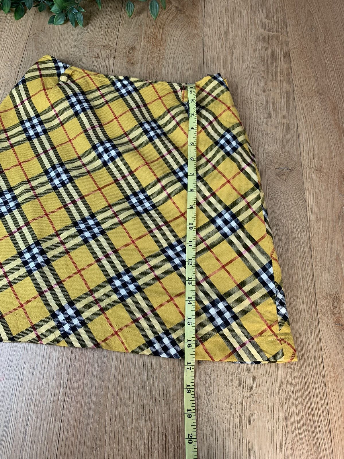 Burberry Burberry blue label mini skirts nice design Size 24" / US 00 / IT 34 - 13 Thumbnail