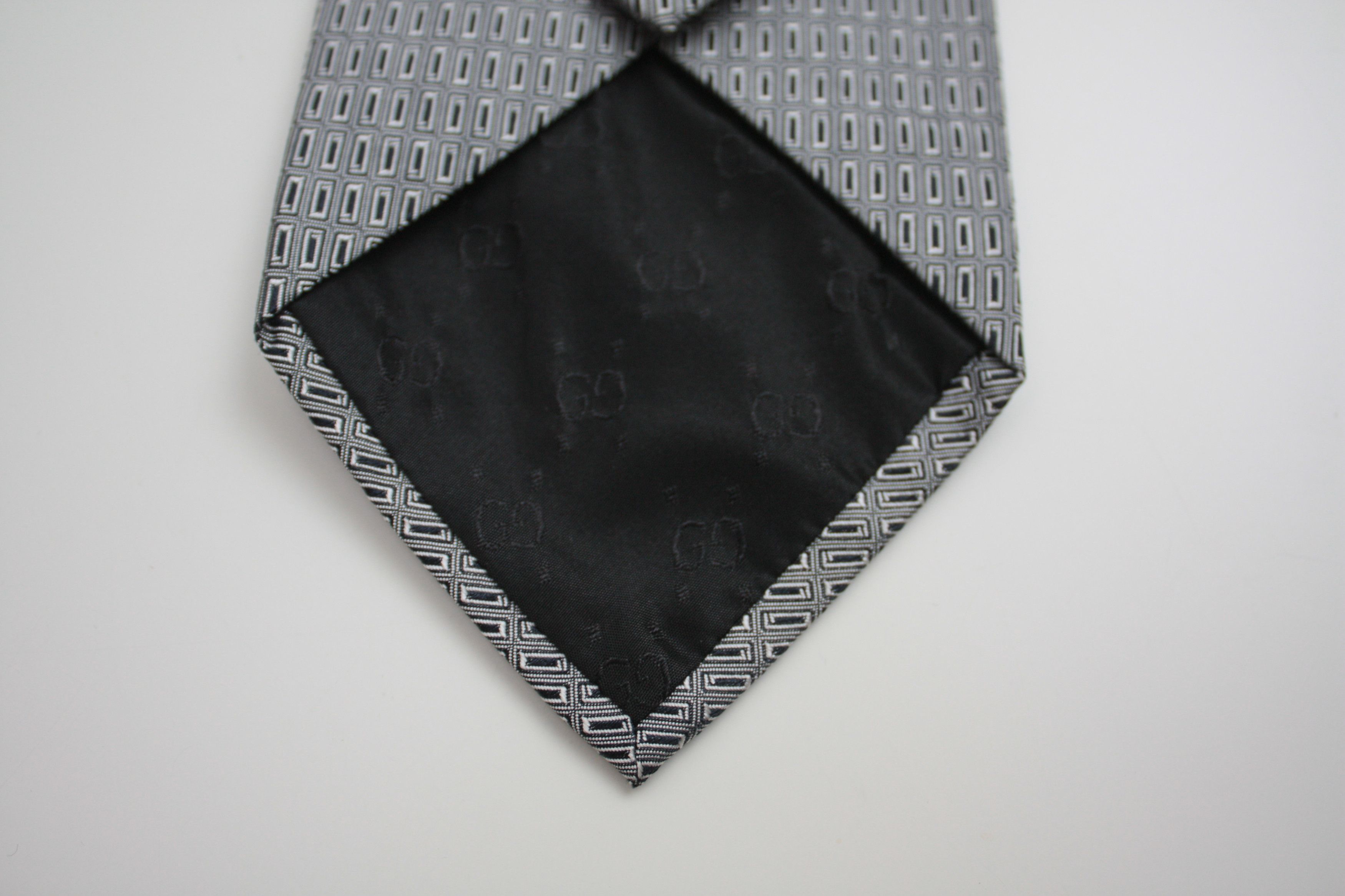 Gucci Gucci Gray Silk Tie Made In Italy Size ONE SIZE - 3 Thumbnail