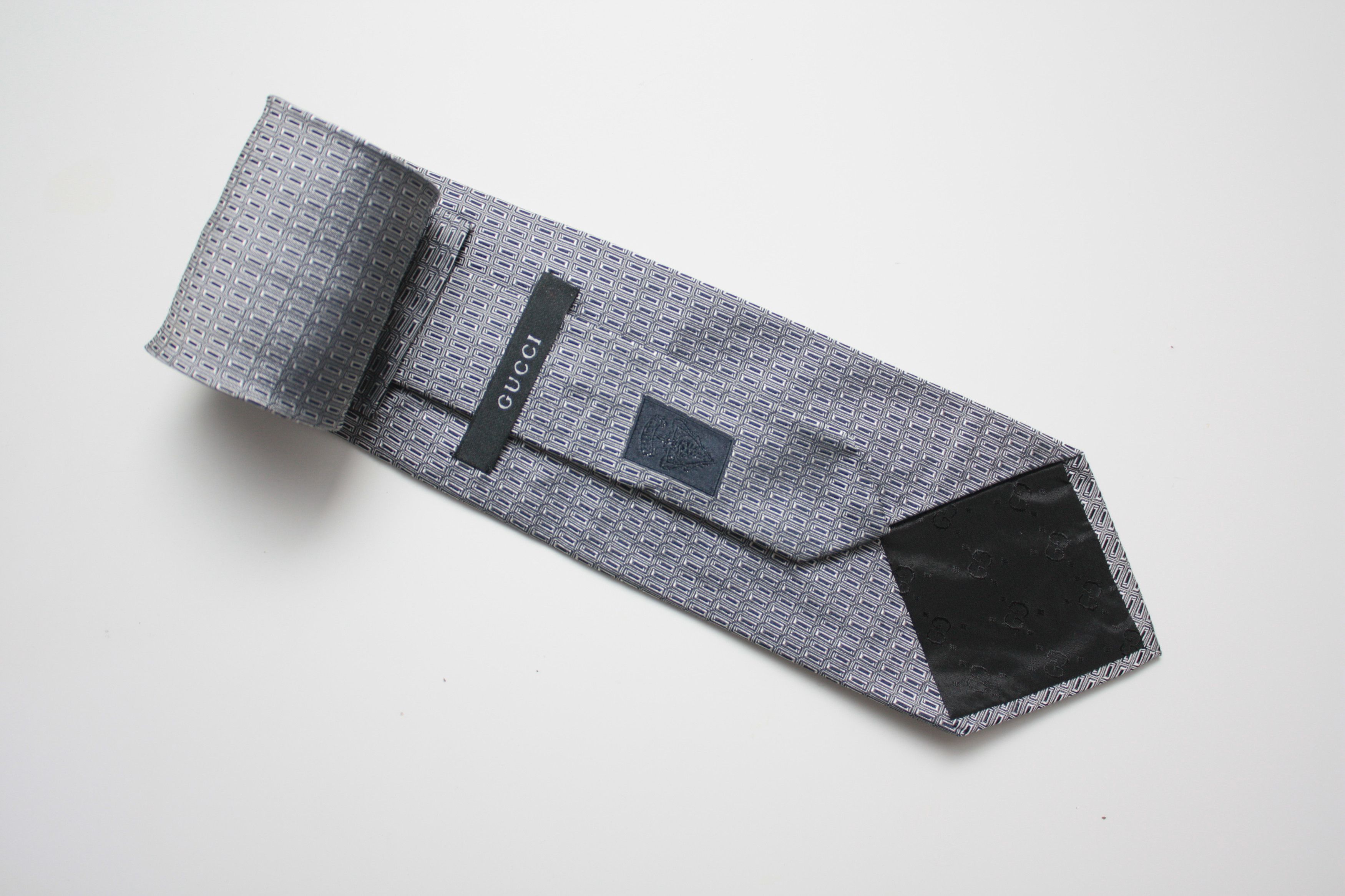 Gucci Gucci Gray Silk Tie Made In Italy Size ONE SIZE - 1 Thumbnail