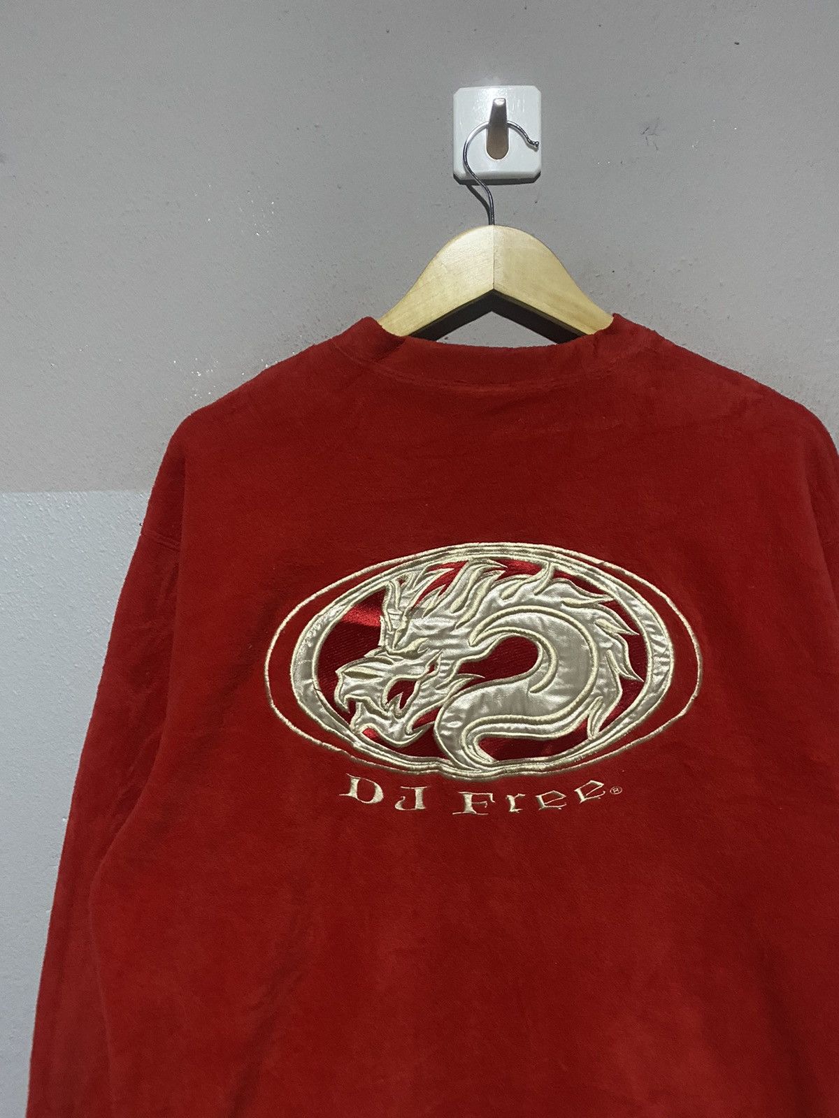 Japanese Brand 🔥SALE🔥DJ FREE DRAGON MOTIFS FLEECE SWEATSHIRT Size US L / EU 52-54 / 3 - 4 Thumbnail