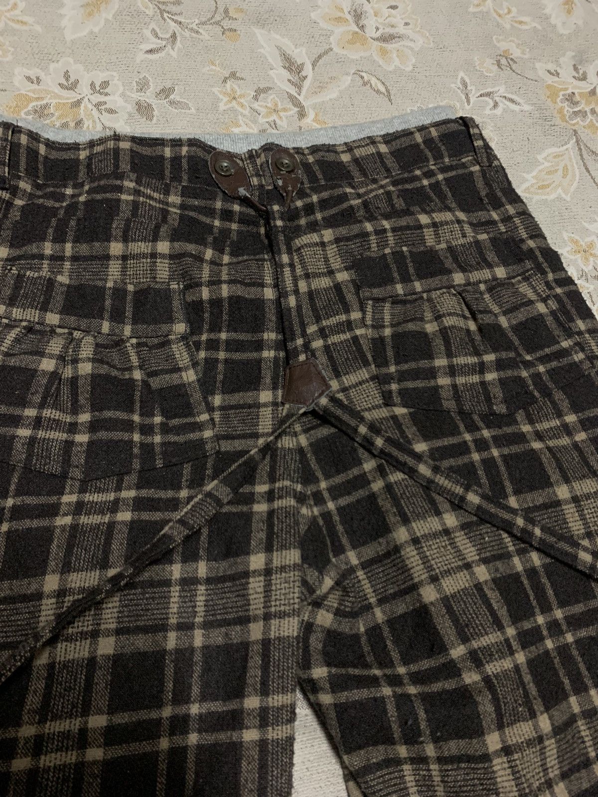 Japanese Brand × Vintage JAPANESE BRAND CHECK BONDAGE CROP PANTS Size US 34 / EU 50 - 6 Thumbnail