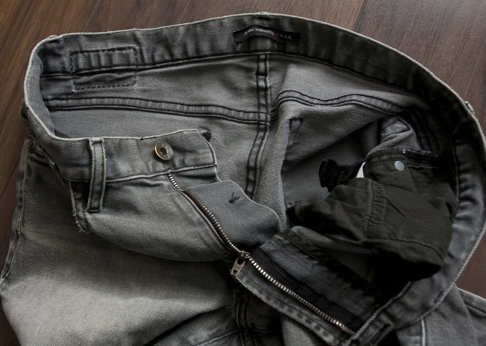 John Varvatos John Varvatos Distressed Bowery Slim Straight Size 31x31 Size US 31 - 3 Thumbnail