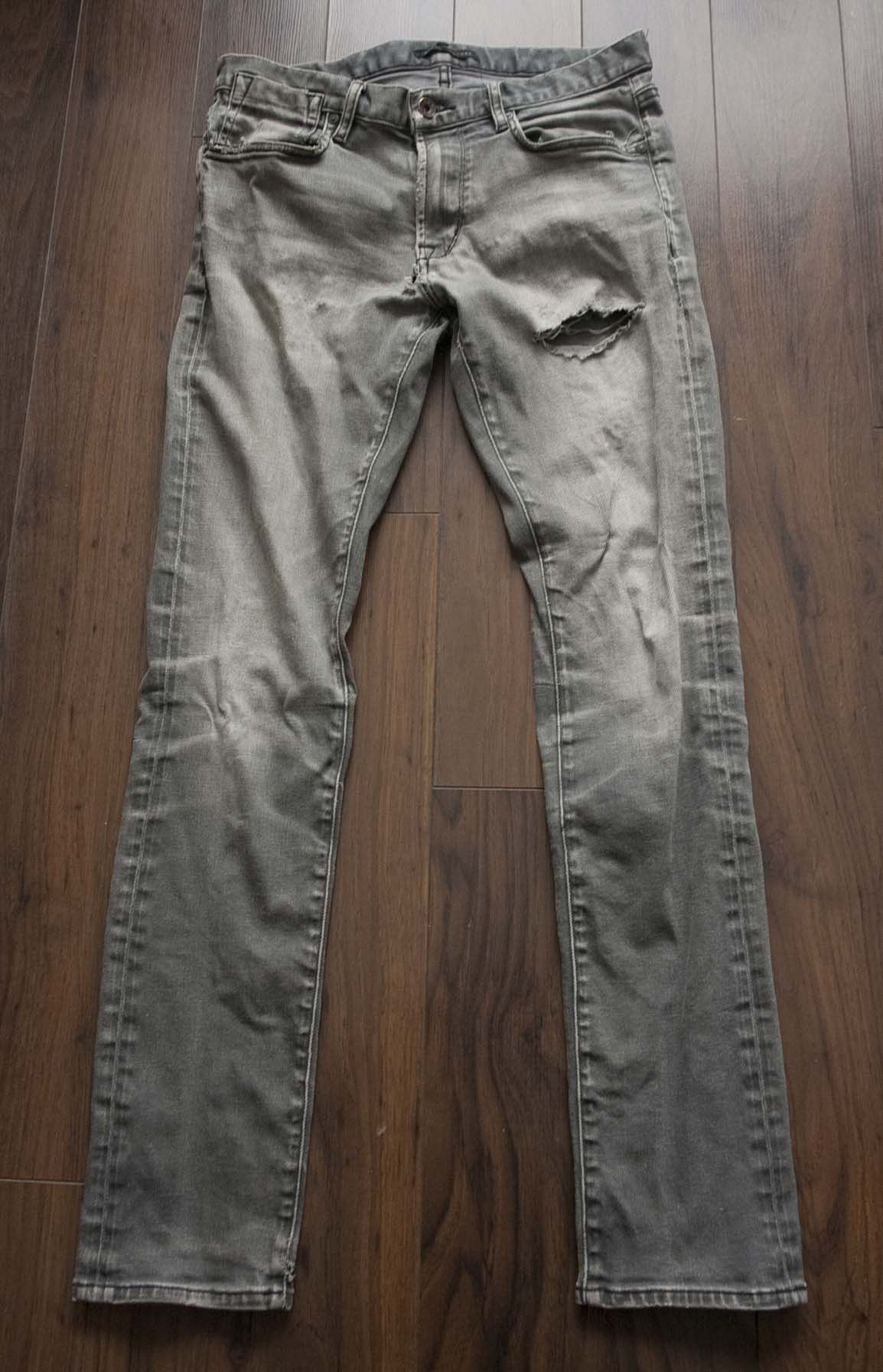 John Varvatos John Varvatos Distressed Bowery Slim Straight Size 31x31 Size US 31 - 1 Thumbnail