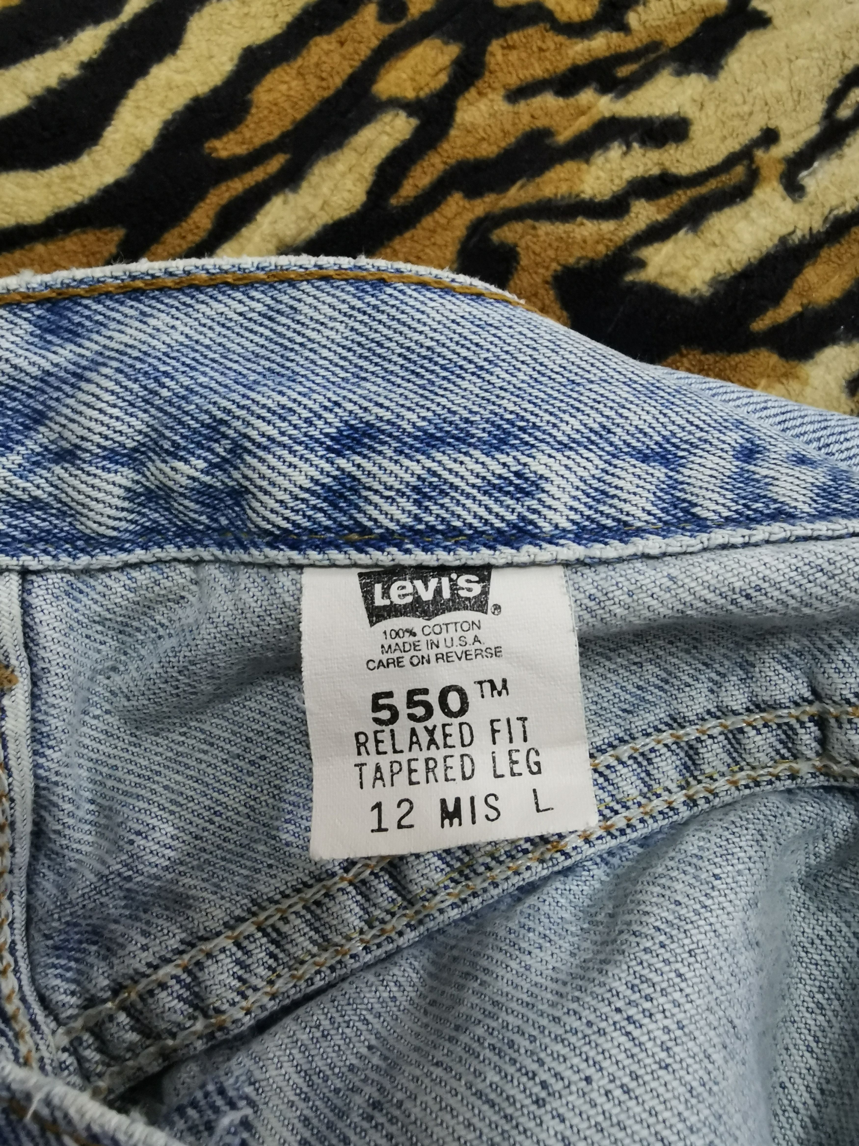 Levi's × Vintage Vintage 90s Levi’s USA Made 550 Tapered Denim Jeans Size US 31 - 5 Thumbnail