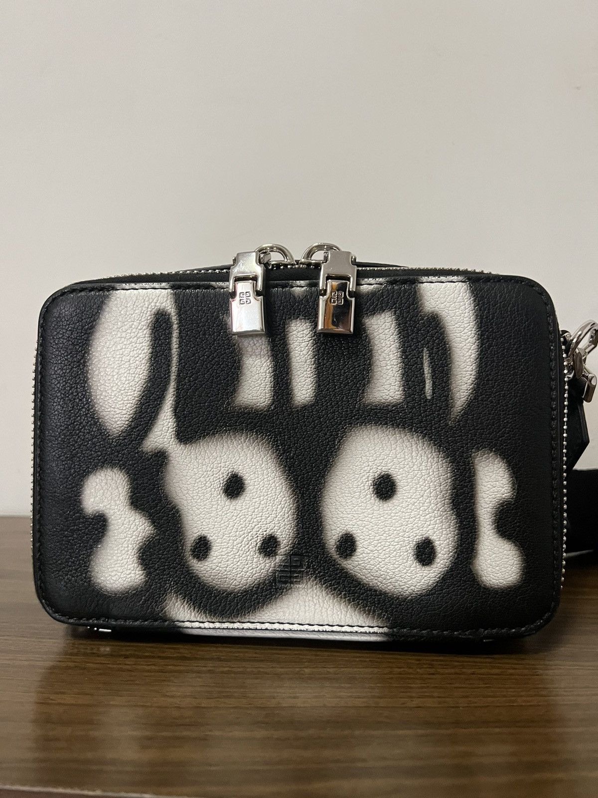 Givenchy Chito Antigona U Camera Bag Size ONE SIZE - 7 Thumbnail