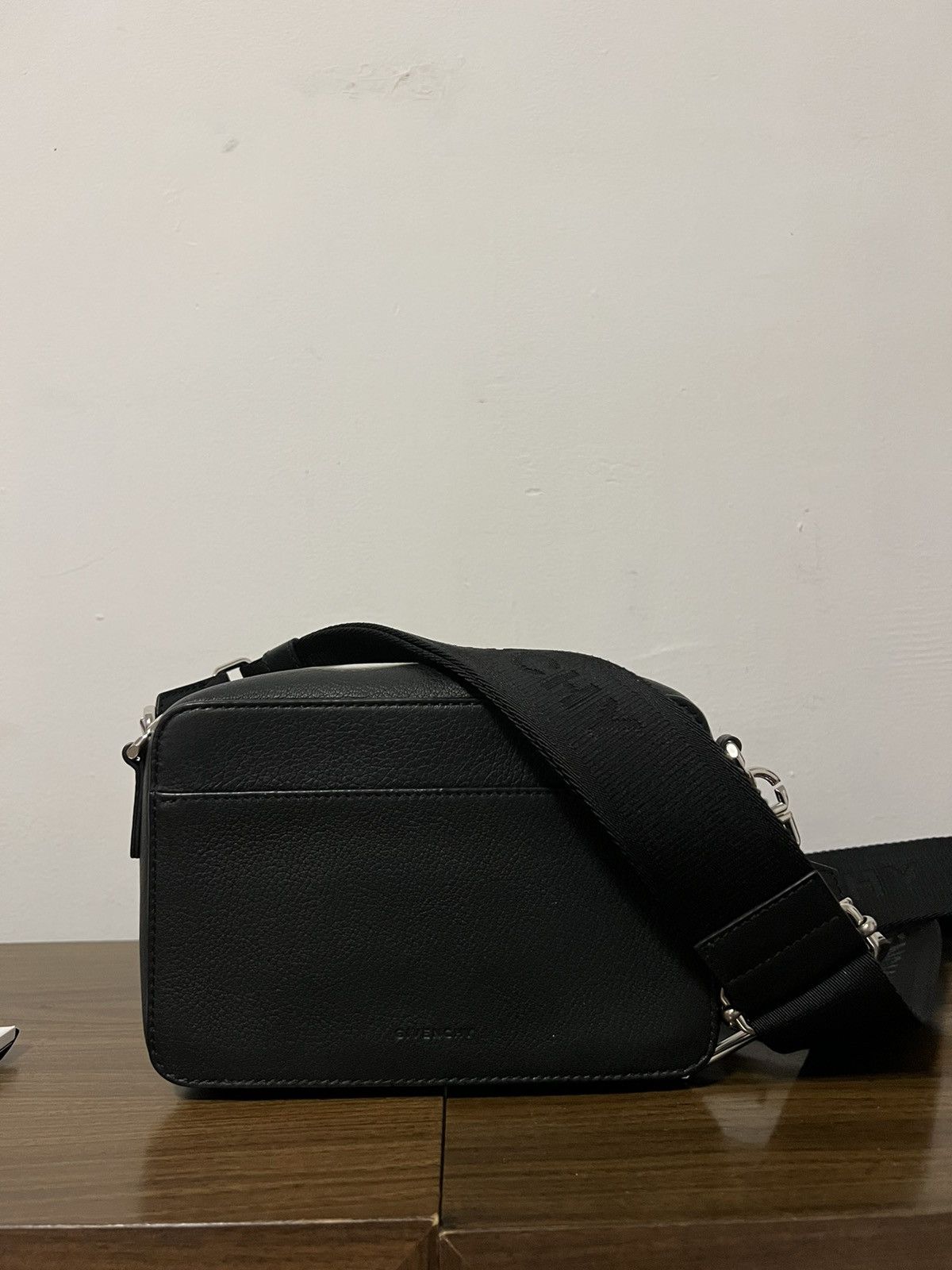 Givenchy Chito Antigona U Camera Bag Size ONE SIZE - 4 Thumbnail