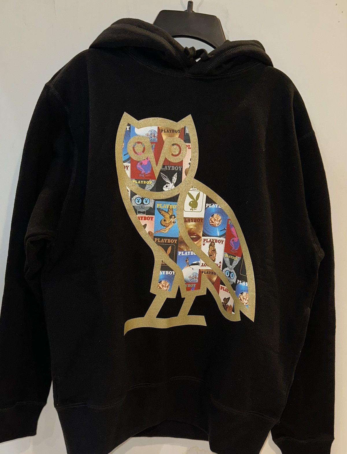 【OCTOBER’S VERY OWN】PLAYBOY ピンナップ プリント フーディ OCTOBER'S VERY OWN】PLAYBOY ピンナップ プリント フーディ