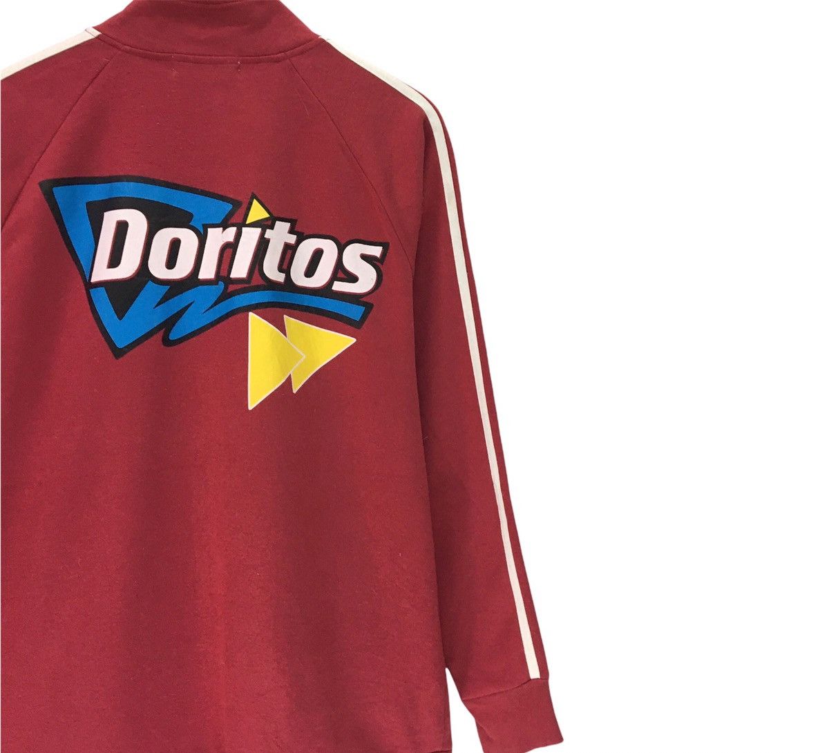 Japanese Brand × Sports Specialties Doritos Zipped Up BigLogo Sweatshirt Size US XL / EU 56 / 4 - 6 Thumbnail