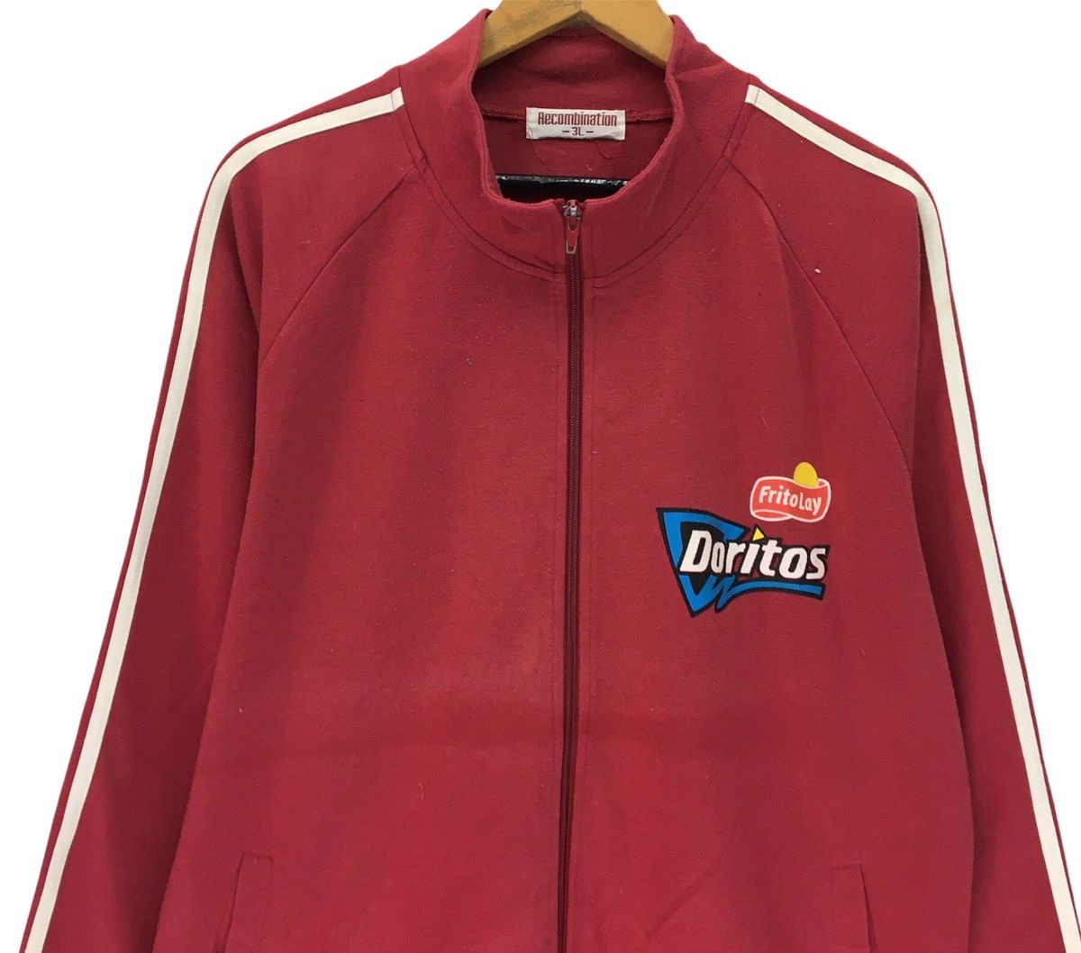 Japanese Brand × Sports Specialties Doritos Zipped Up BigLogo Sweatshirt Size US XL / EU 56 / 4 - 5 Thumbnail