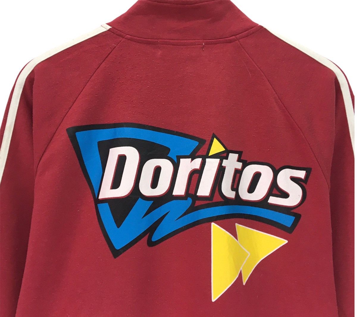 Japanese Brand × Sports Specialties Doritos Zipped Up BigLogo Sweatshirt Size US XL / EU 56 / 4 - 7 Thumbnail