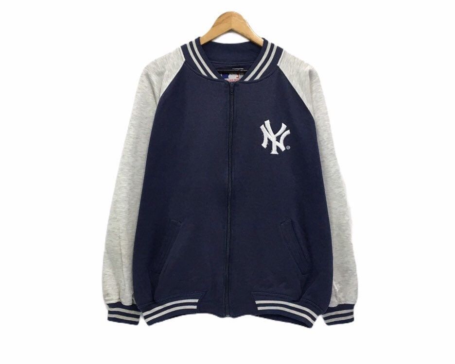 MLB × New York Yankees Vintage New York Yankees Zipped Up Varsity Size US L / EU 52-54 / 3 - 1 Thumbnail