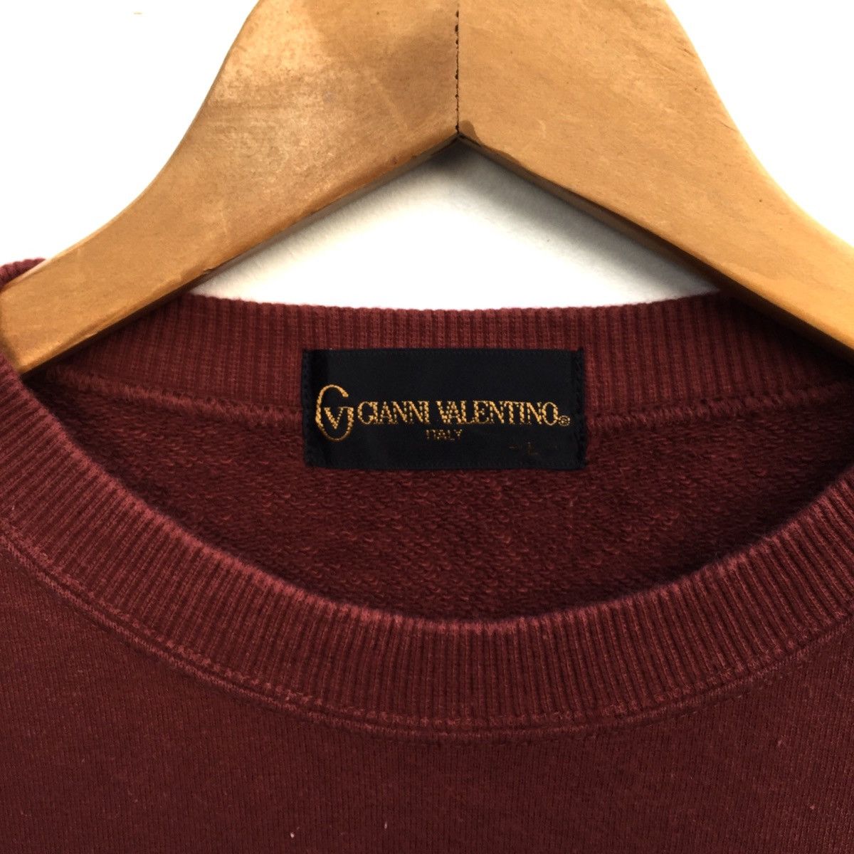 Vintage GIANNI VALENTINO Embroidery Big Logo Sweatshirt Jumper Size US L / EU 52-54 / 3 - 4 Thumbnail