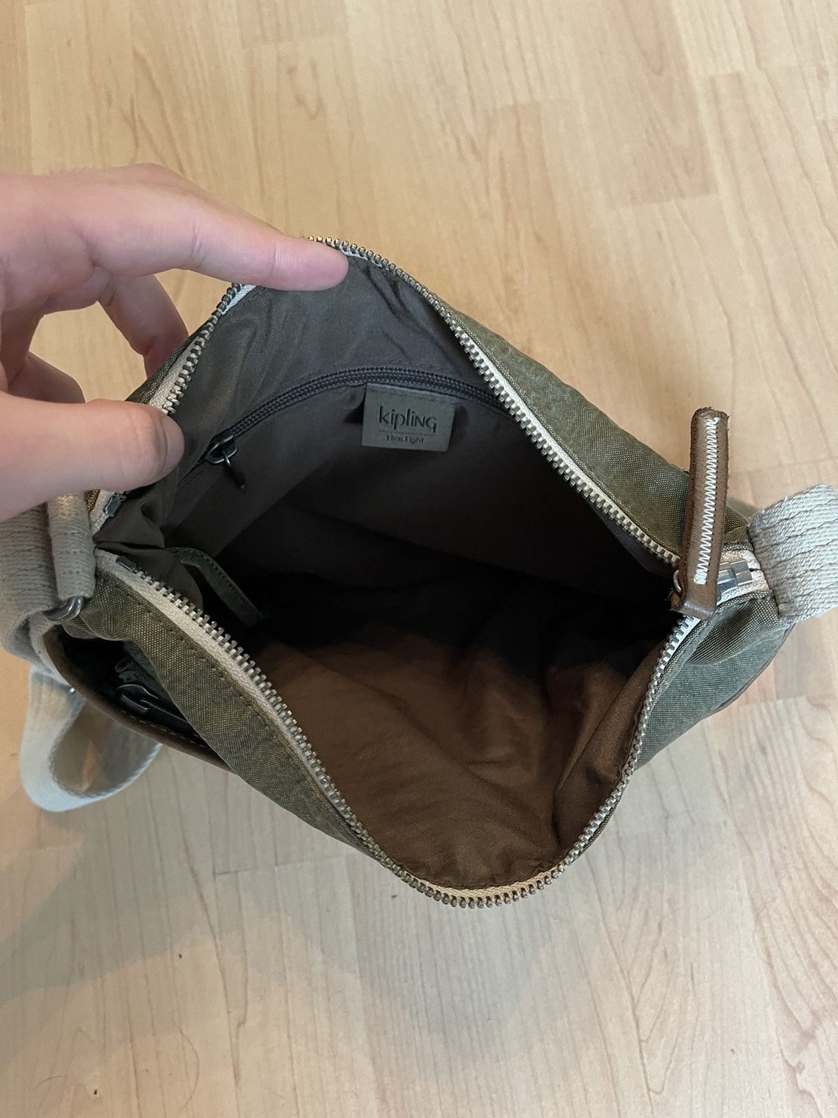 Japanese Brand Kipling military avant garde Y2K canvas bag metallic logo Size ONE SIZE - 7 Thumbnail