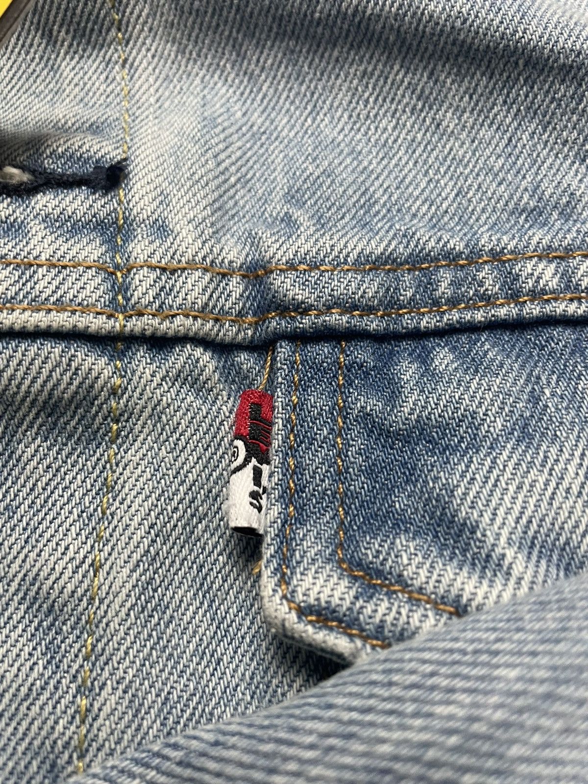 Levi's × Pokemon Levi's x Pokemon Denim Trucker Jacket Size US L / EU 52-54 / 3 - 10 Thumbnail