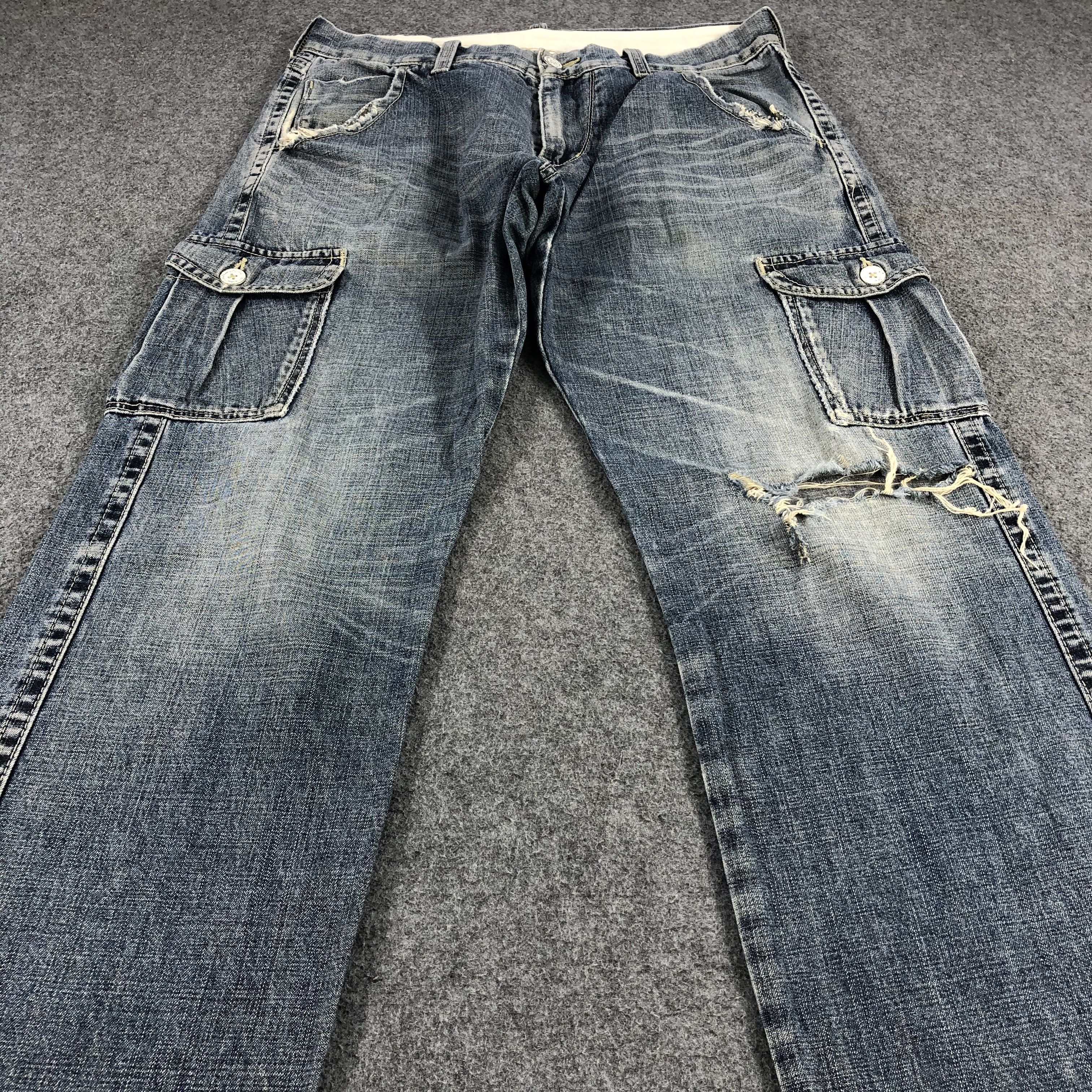 Vintage 90s Levis Cargo Jeans-JM1449