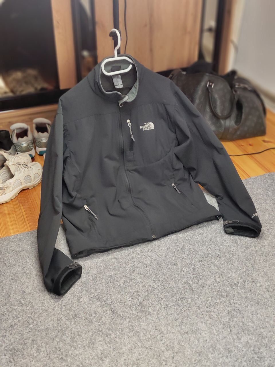 The North Face Vintage 90's The North Face Apex Black Softshell Jacket Size US M / EU 48-50 / 2 - 25 Thumbnail