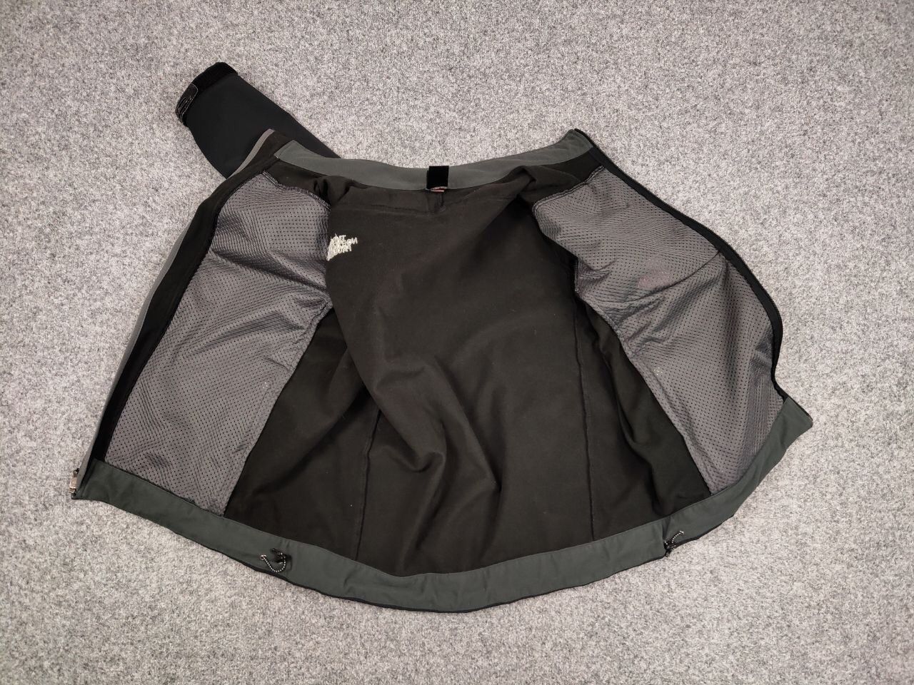 The North Face Vintage 90's The North Face Apex Black Softshell Jacket Size US M / EU 48-50 / 2 - 20 Thumbnail