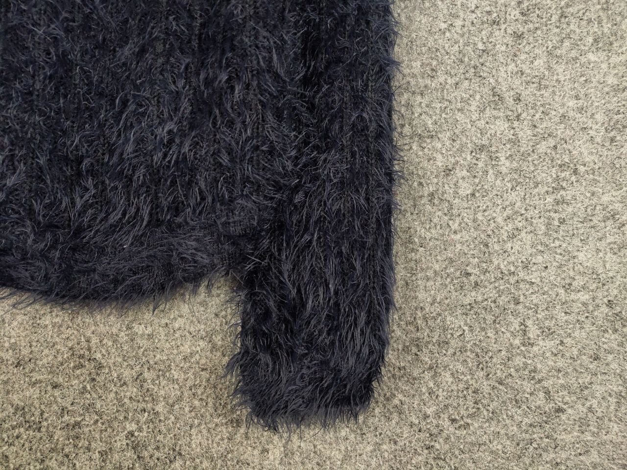 Japanese Brand Vintage 90's Japanese Dark Mohair Style Fuzzy Sweater Hype Size US S / EU 44-46 / 1 - 10 Thumbnail