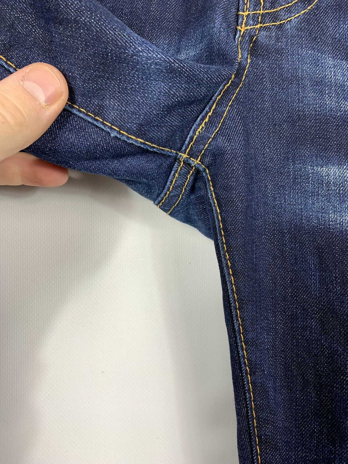 Designer × Dsquared2 Dsquared2 distressed denim jeans Size 42 navy blue pants Size US 30 / EU 46 - 11 Thumbnail