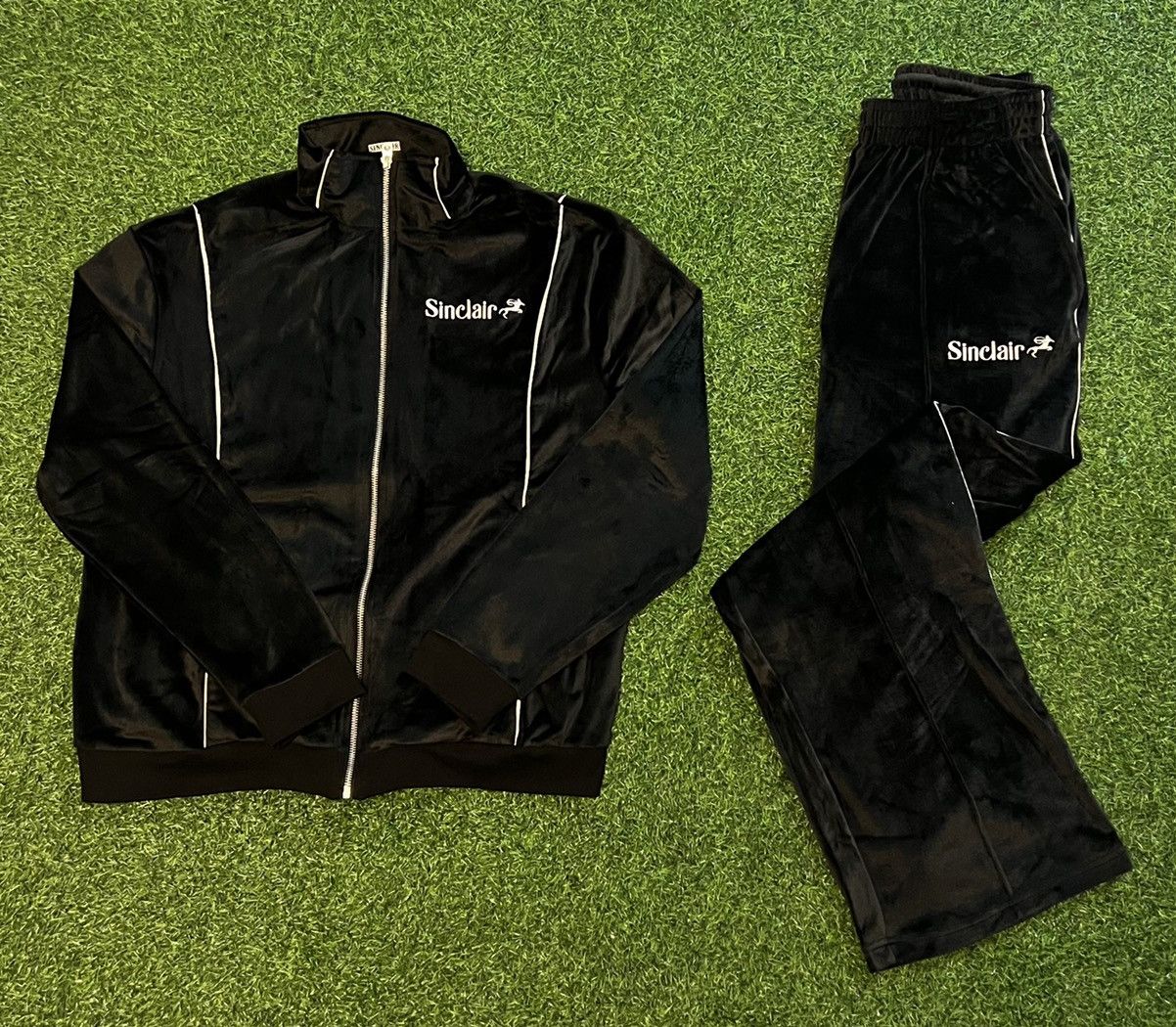Sinclair Global Black Velour Tracksuit size L