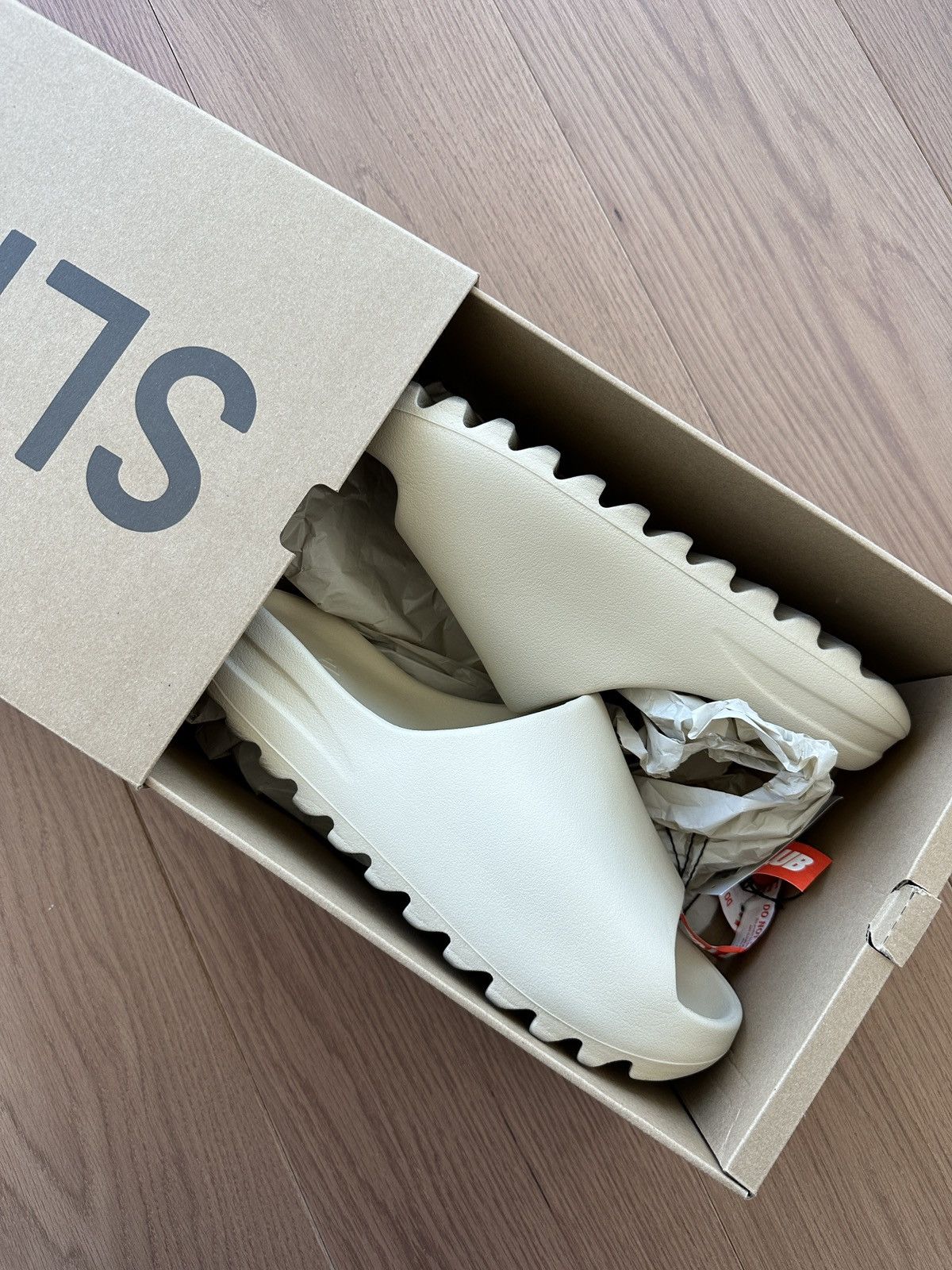 yeezy slides bone size 11