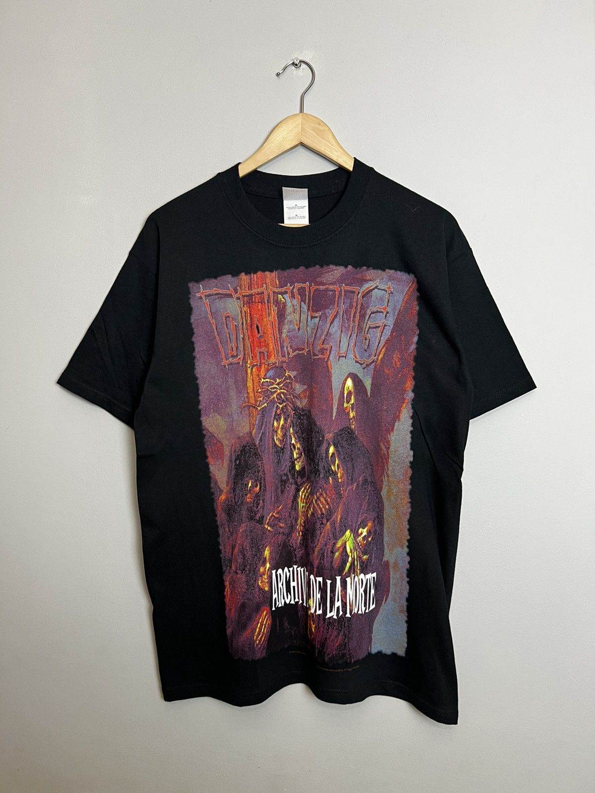 Band Tees Rare Vintage 00s Danzig Logo Horror Punk Metal Band Tee Size US M / EU 48-50 / 2 - 1 Thumbnail