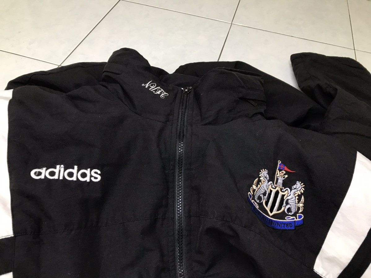 Adidas × Vintage Vintage adidas jacket newcastle united Size US XL / EU 56 / 4 - 9 Thumbnail