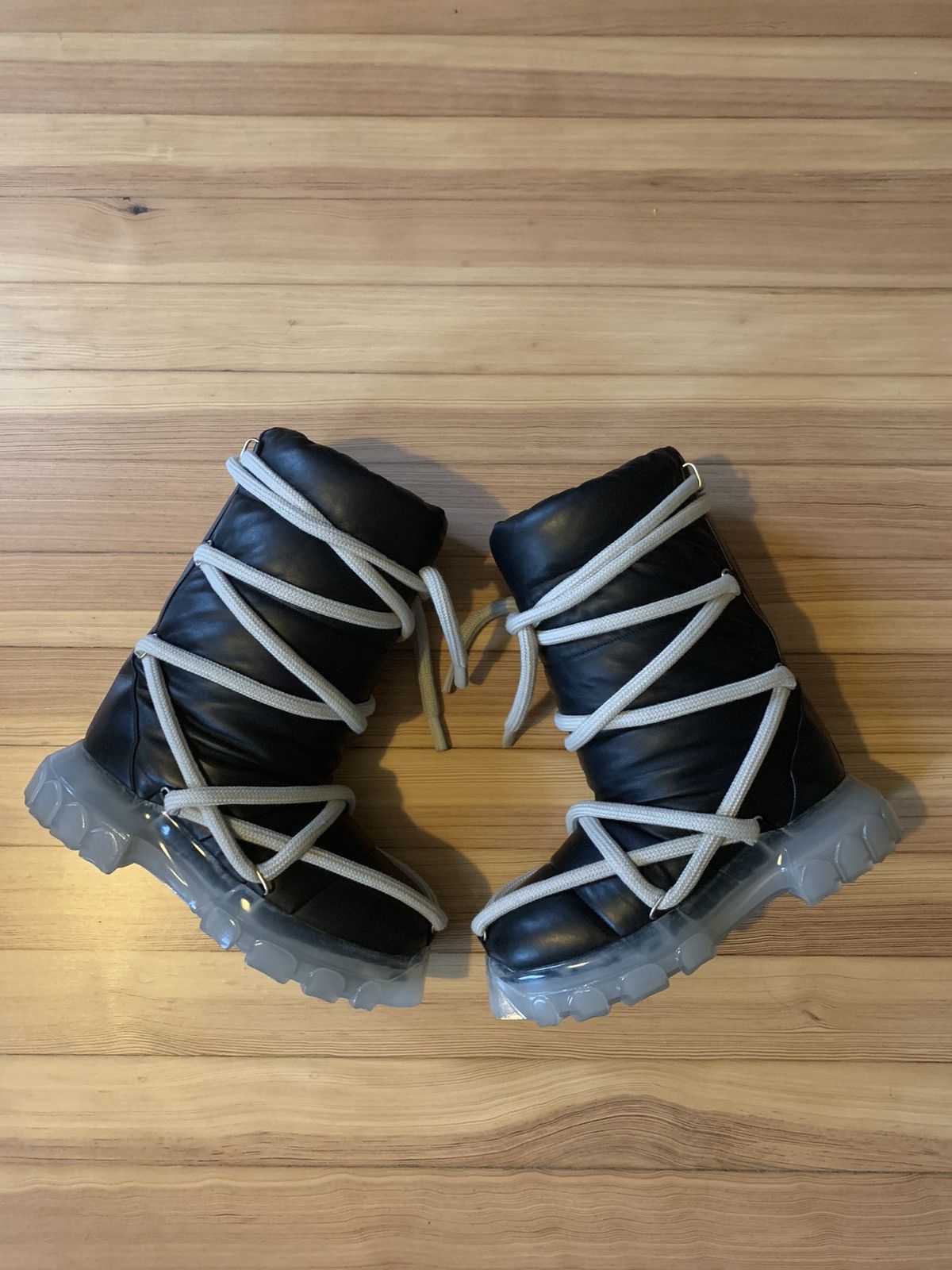 Rick Owens FW22 Strobe Lunar Tractor Leather Boots Size US 10 / EU 43 - 2 Thumbnail