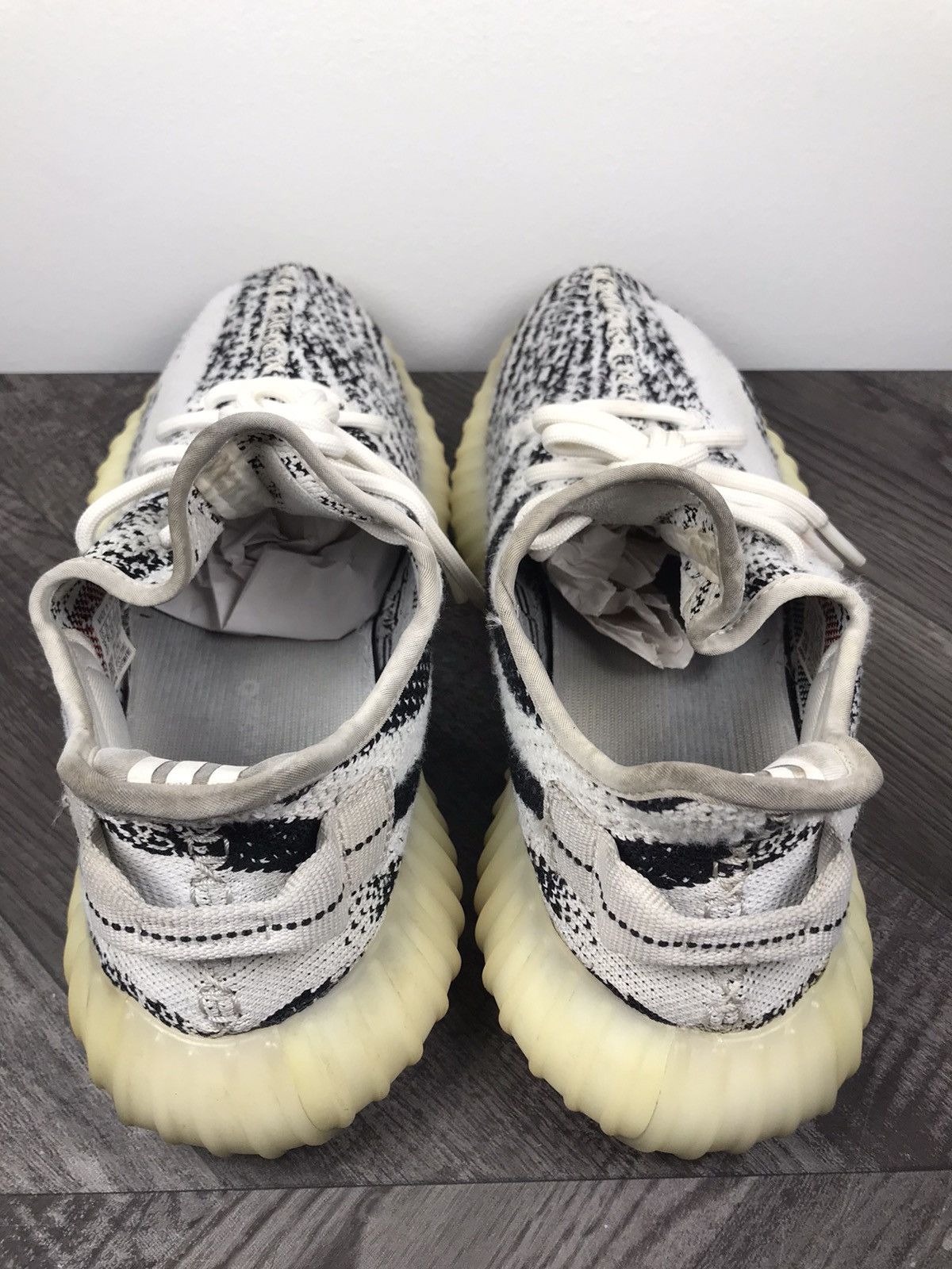 Adidas × Kanye West Adidas Yeezy Boost 350 V2 Zebra Size US 9 / EU 42 - 4 Thumbnail