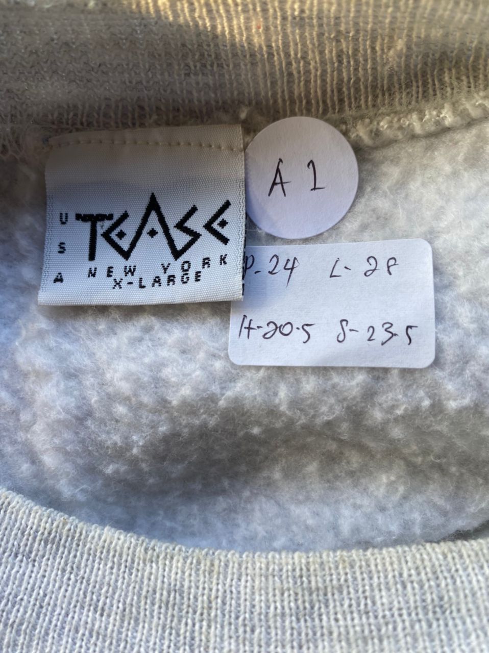 Other CHRISTMAS TEASE sweatshirt Size US XL / EU 56 / 4 - 4 Thumbnail