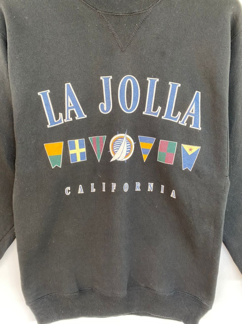 Hanes ✅LA JOLLA CALIFORNIA flag sweatshirt Size US M / EU 48-50 / 2 - 4 Thumbnail
