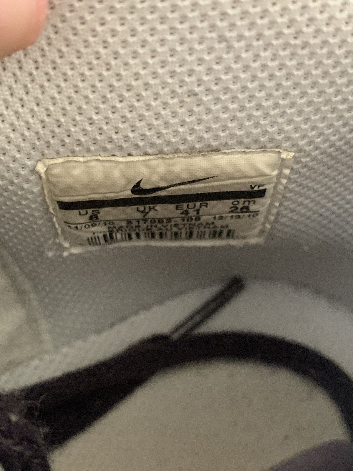 Nike Vintage Nike Dunk High 2010 Ostrich Pack Gridiron Grey Size US 8 / EU 41 - 8 Thumbnail