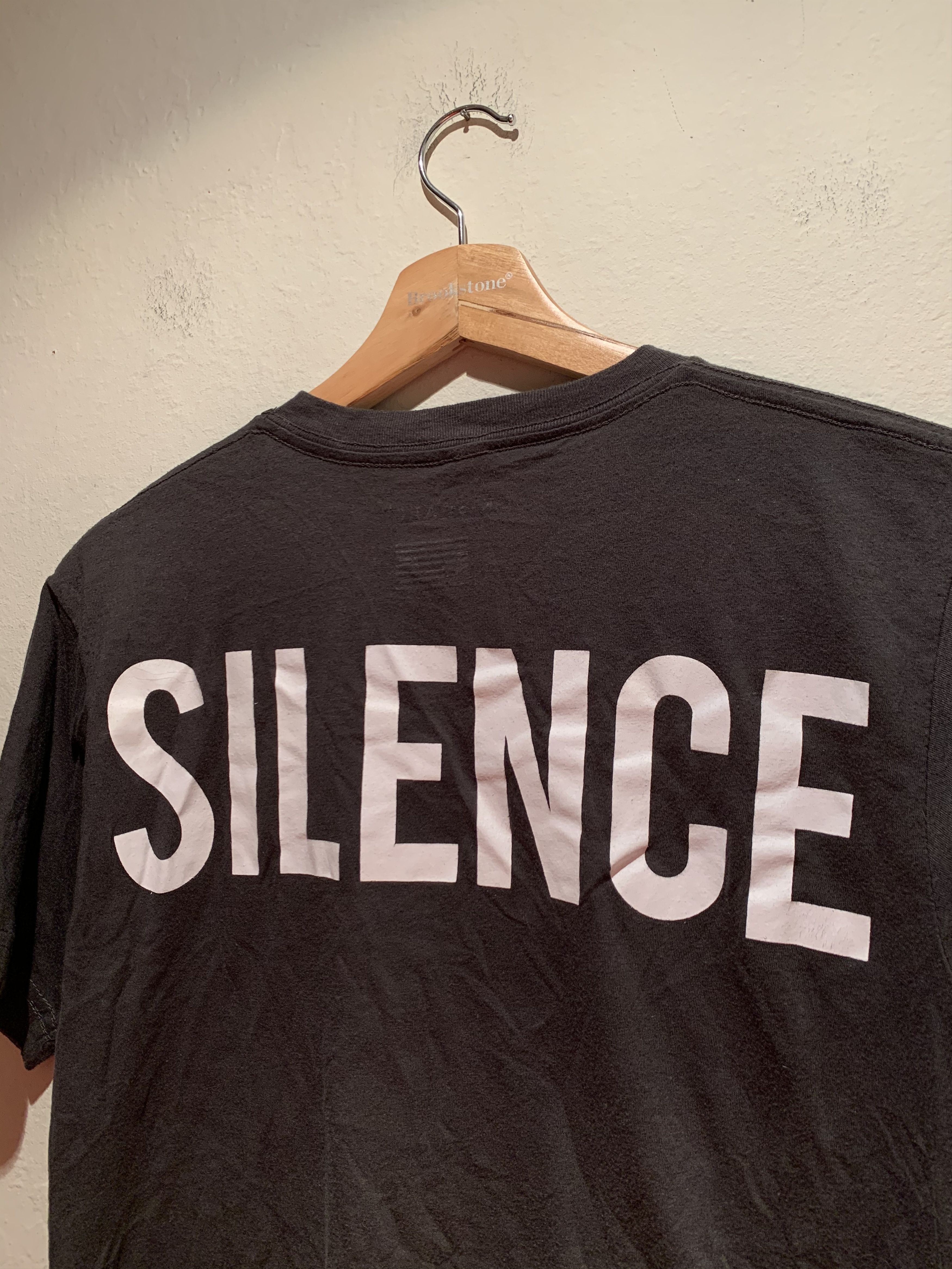 Black Scale × Vintage *RARE* Vintage Black Scale SILENCE USA-Made V-Neck T-Shirt Size US M / EU 48-50 / 2 - 3 Thumbnail